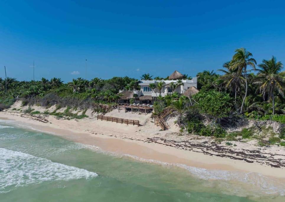 Luxury 5-Br Beachfront Home In Tulum Casa Sofia Gato Eksteriør bilde